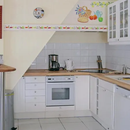 2 Bedroom Gorgeous In * Beurlay